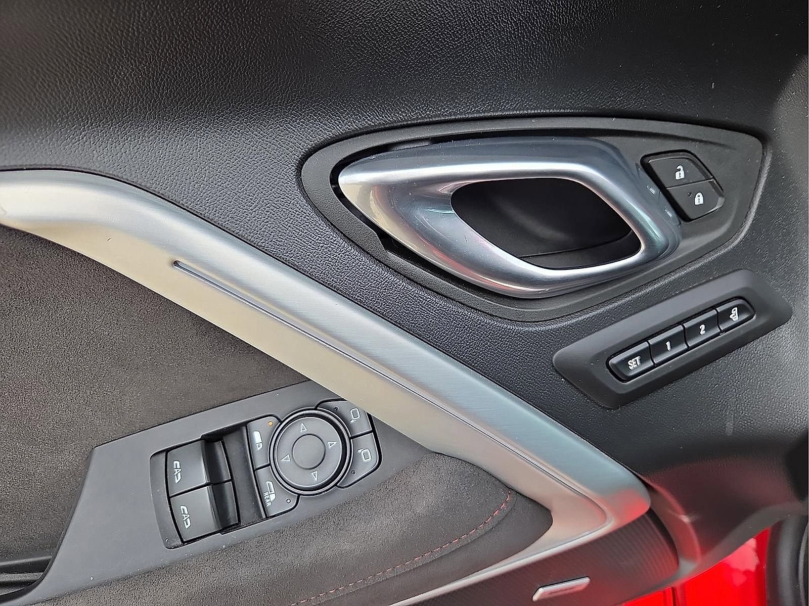 Used 2022 Chevrolet Camaro ZL1 image 13