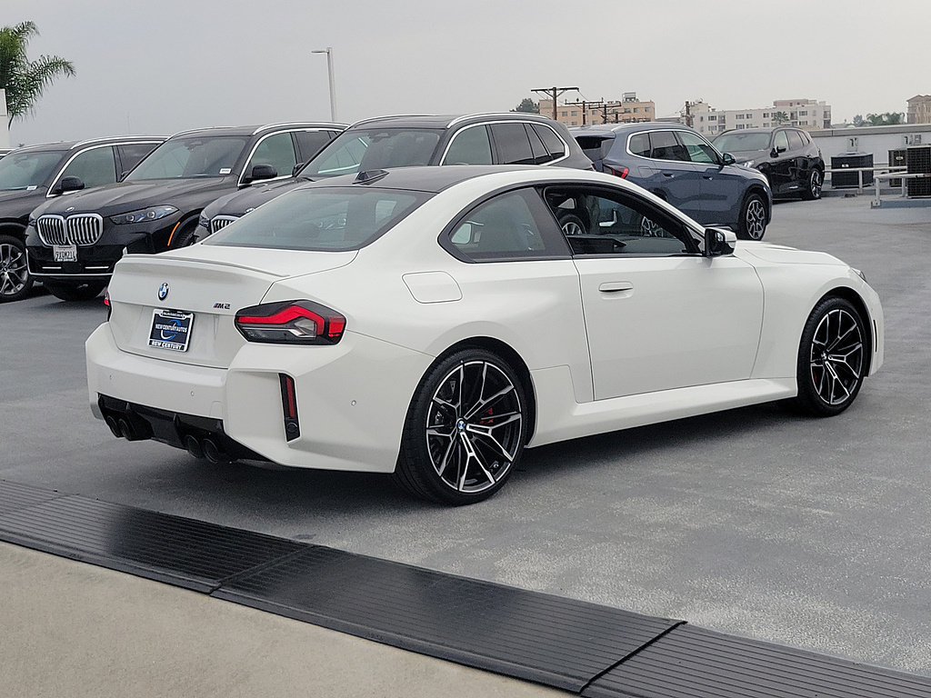 New 2027 BMW M2 RWD image 3