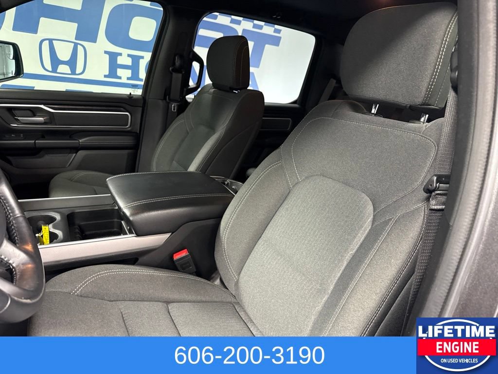 Used 2023 RAM 1500 Big Horn AWD/4WD image 30