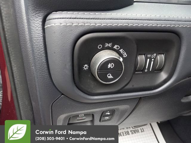 Used 2024 RAM 1500 Limited image 13