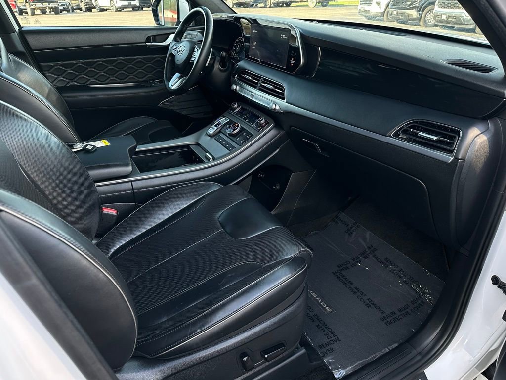 Used 2021 Hyundai Palisade Calligraphy image 17