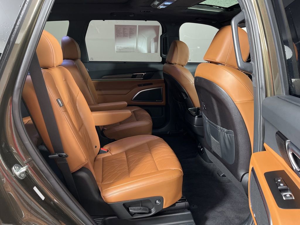 Used 2024 Kia Telluride SX Prestige X-Line AWD/4WD image 9