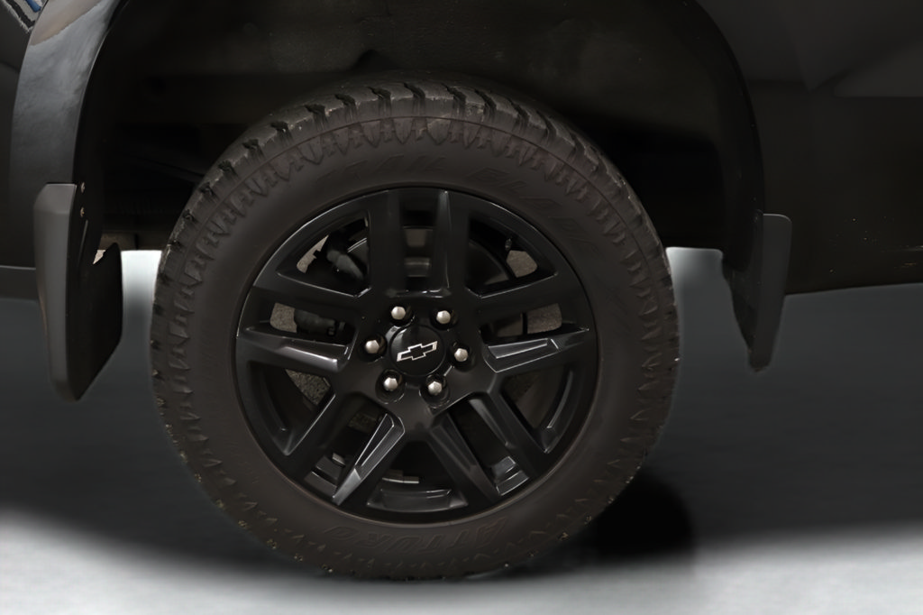 Used 2022 Chevrolet Silverado 1500 LT Trail Boss w/ Convenience Package II AWD/4WD image 30