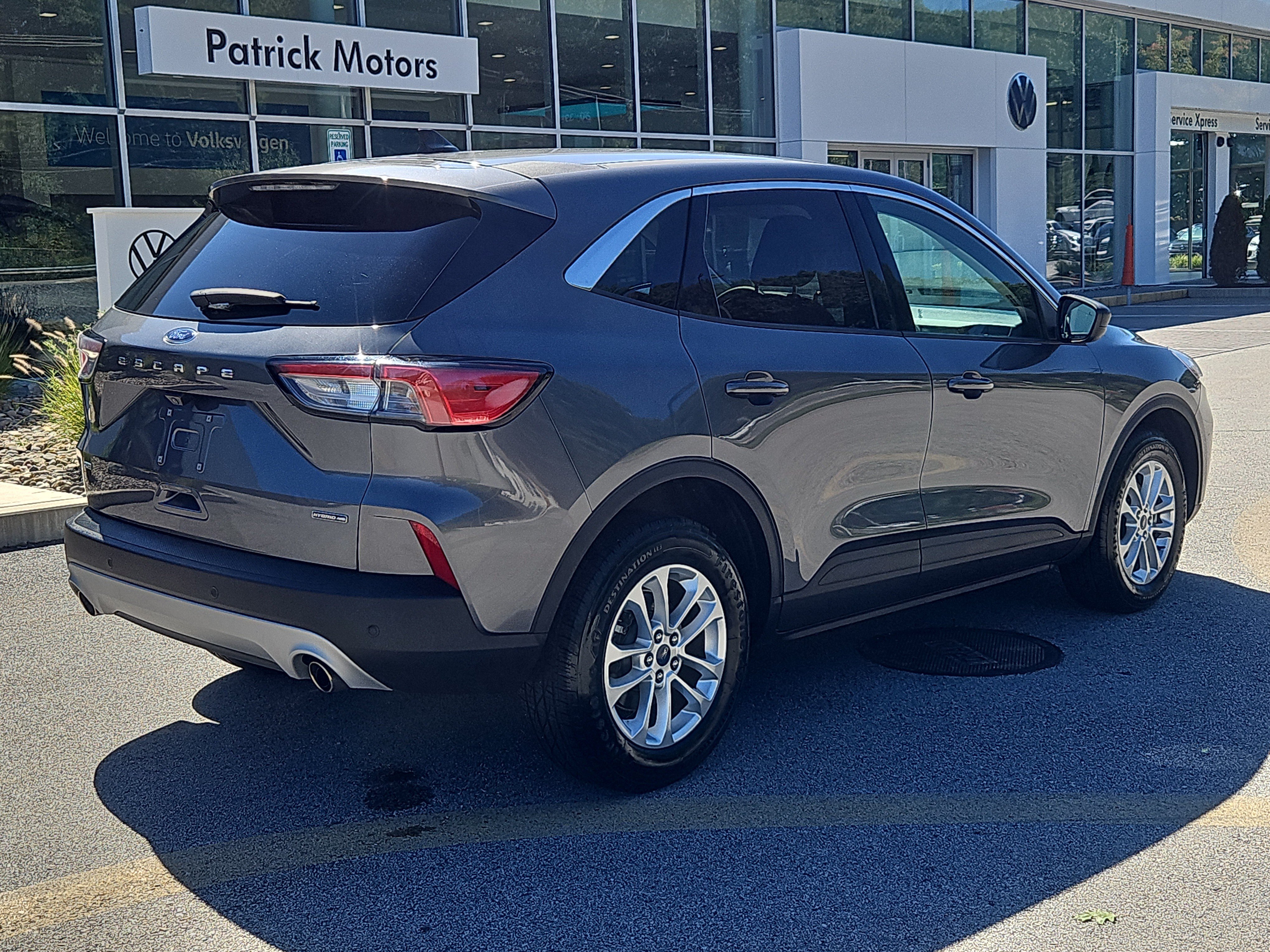 Used 2022 Ford Escape SE AWD/4WD image 2