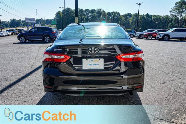Used 2018 Toyota Camry LE w/ Moonroof Package FWD image 12