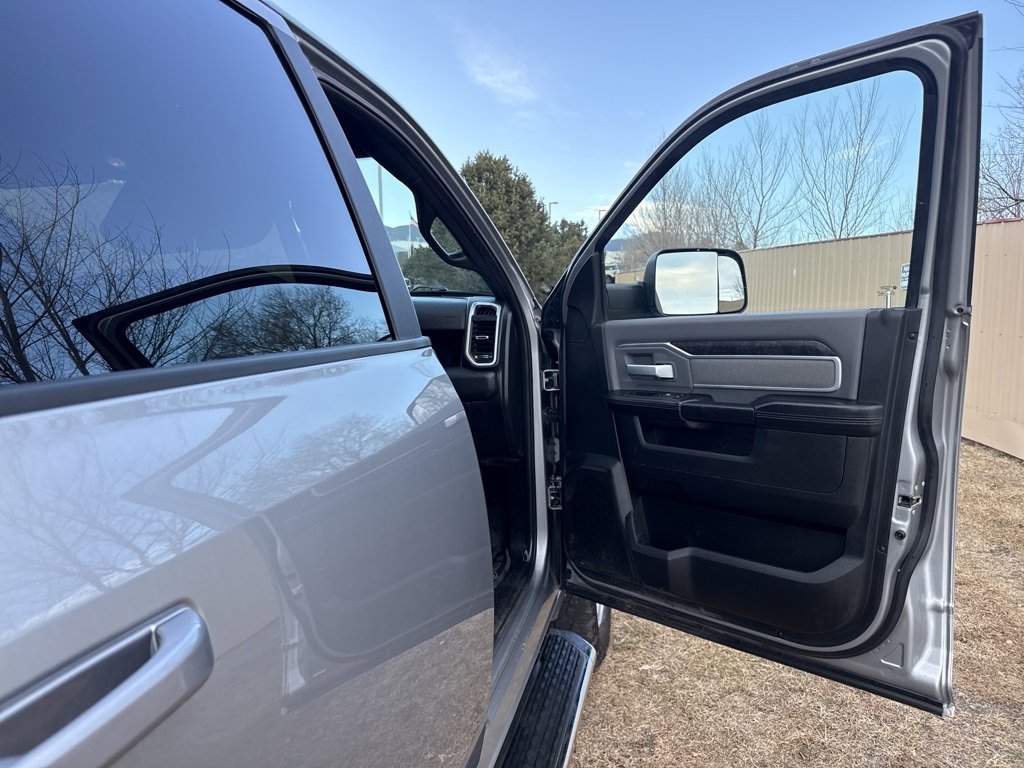 Used 2022 RAM 2500 Big Horn image 25