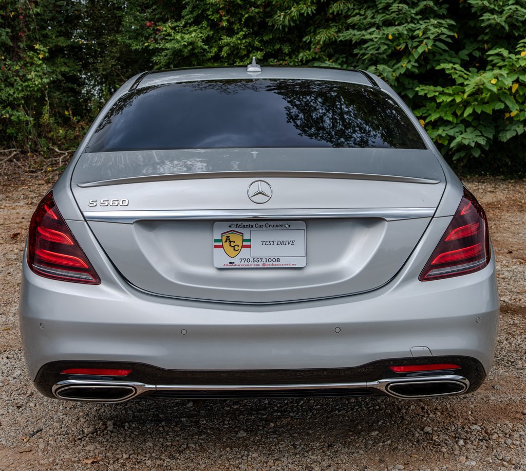 Used 2019 Mercedes-Benz S 560 Sedan w/ AMG Line Exterior image 4