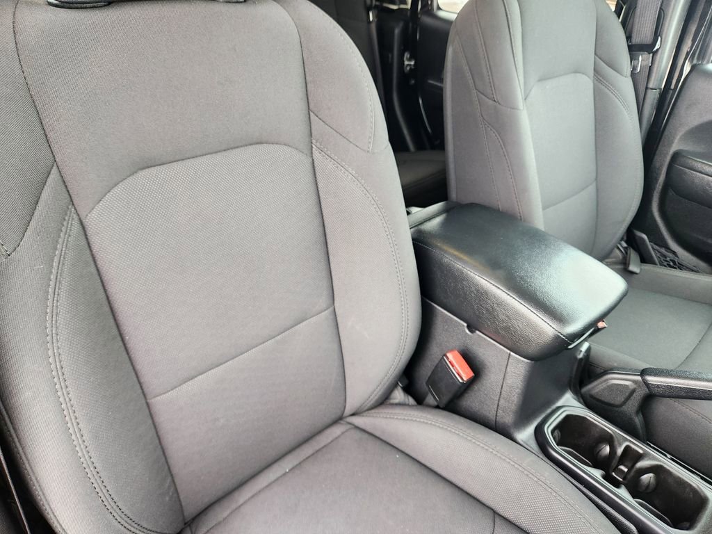 Used 2023 Jeep Gladiator Sport image 18