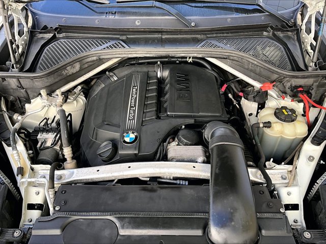 Used 2017 BMW X6 sDrive35i RWD image 11