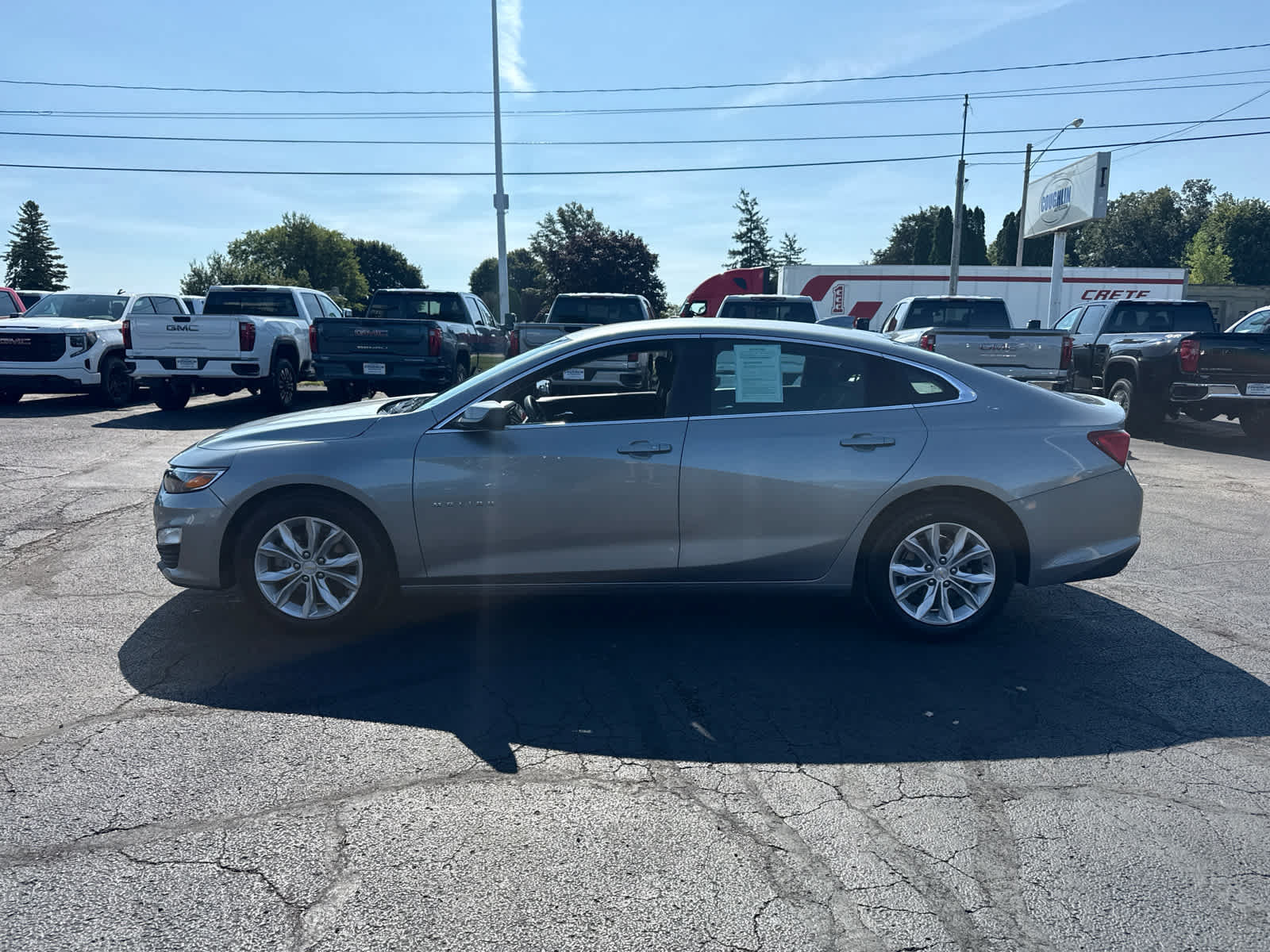 Certified 2025 Chevrolet Malibu LT FWD image 2