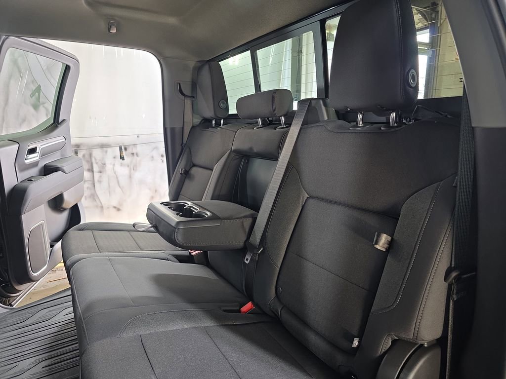 New 2026 GMC Sierra 1500 Elevation image 13