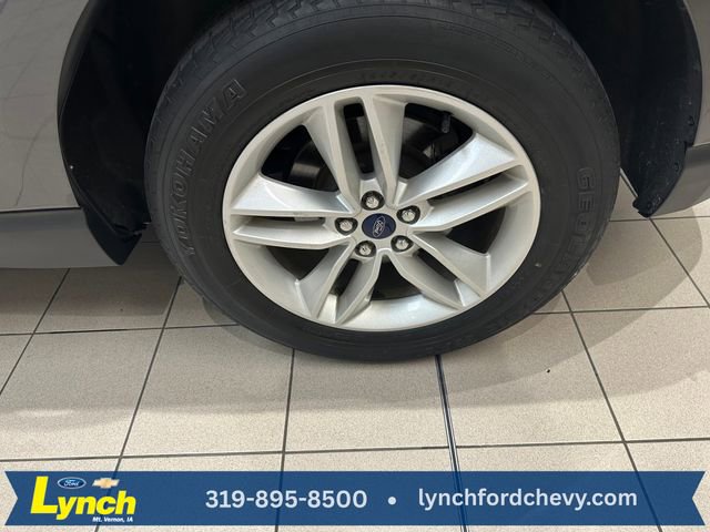 Used 2017 Ford Edge SEL w/ Equipment Group 201A AWD/4WD image 27
