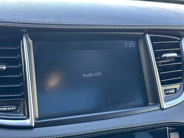 Certified 2025 INFINITI QX55 Luxe w/ Cargo Package image 12