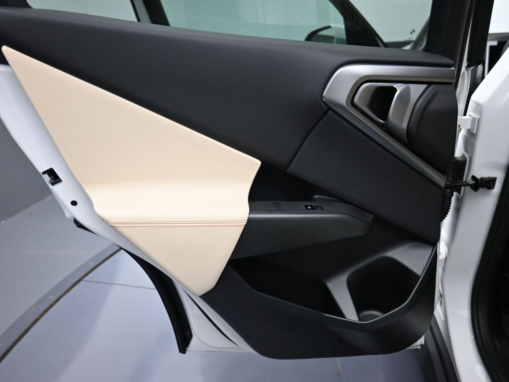 New 2026 BMW X3 xDrive30 w/ Premium Package image 17