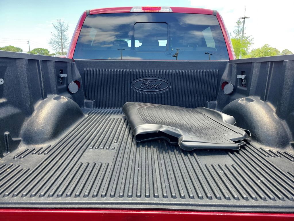 Used 2018 Ford F150 Lariat w/ Equipment Group 502A Luxury RWD image 10