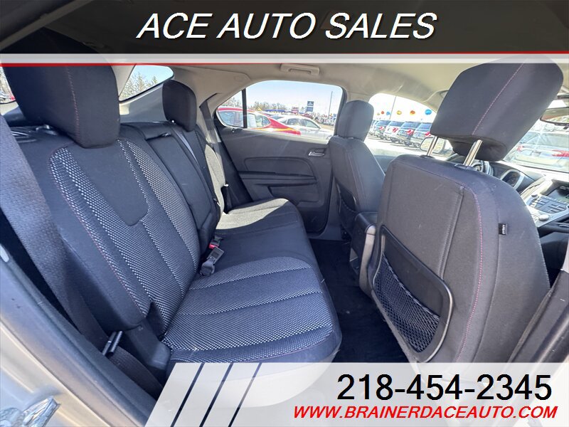 Used 2015 Chevrolet Equinox LT w/ Driver Convenience Package image 17
