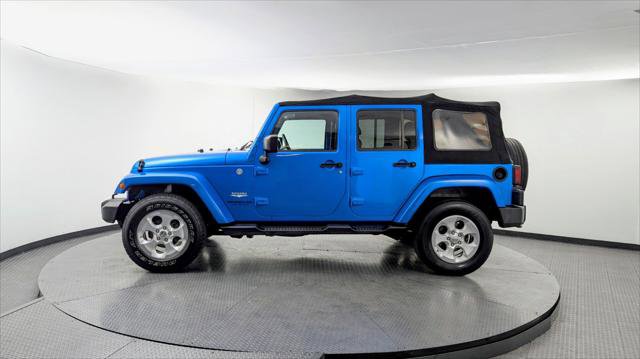 Used 2015 Jeep Wrangler Unlimited Sahara w/ Connectivity Group image 3
