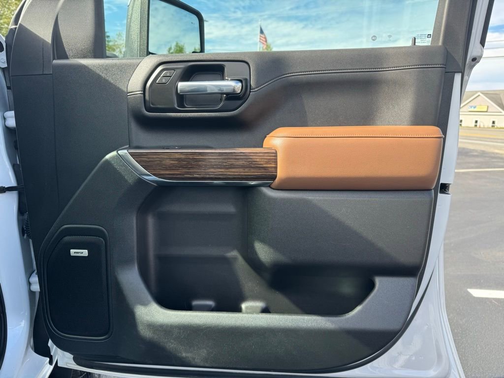 Used 2022 Chevrolet Silverado 2500 High Country w/ Z71 Off-Road Package image 21