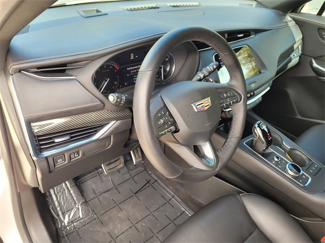 Used 2023 Cadillac XT4 Sport image 22