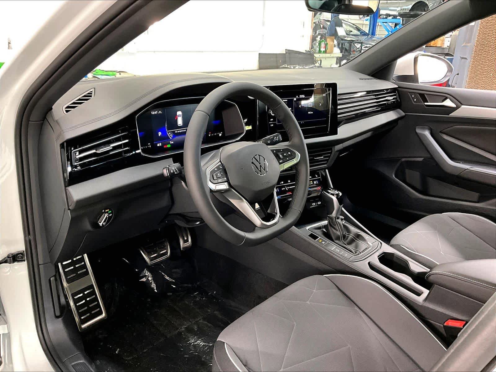 New 2026 Volkswagen Jetta Sport FWD image 8