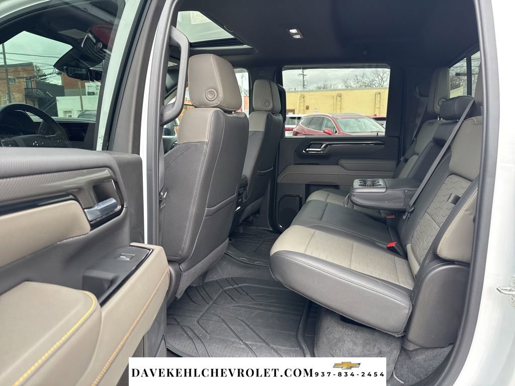 Used 2024 Chevrolet Silverado 2500 ZR2 w/ Technology Package image 22