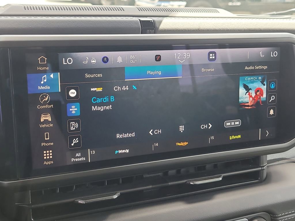 Used 2025 Jeep Wrangler Unlimited Sahara image 20