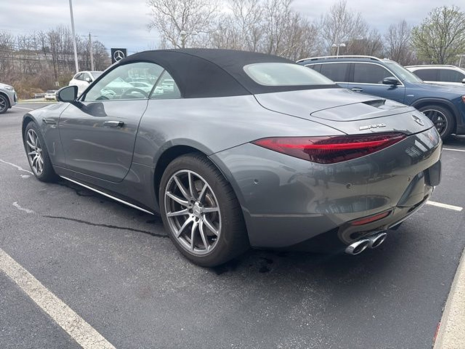 Certified 2023 Mercedes-Benz SL 43 AMG image 2