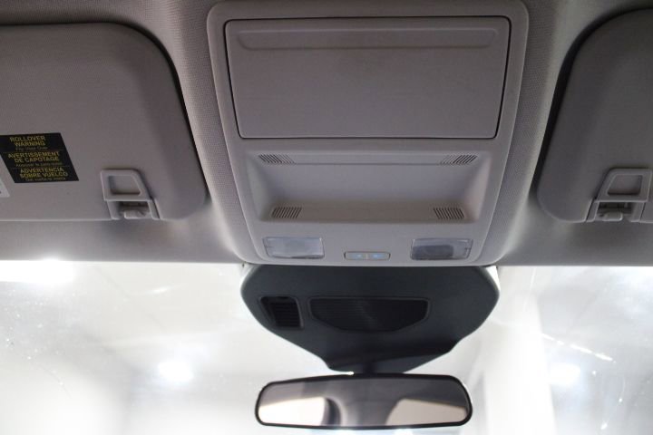 Used 2022 Ford Escape SE w/ SE Sport Appearance Package image 38