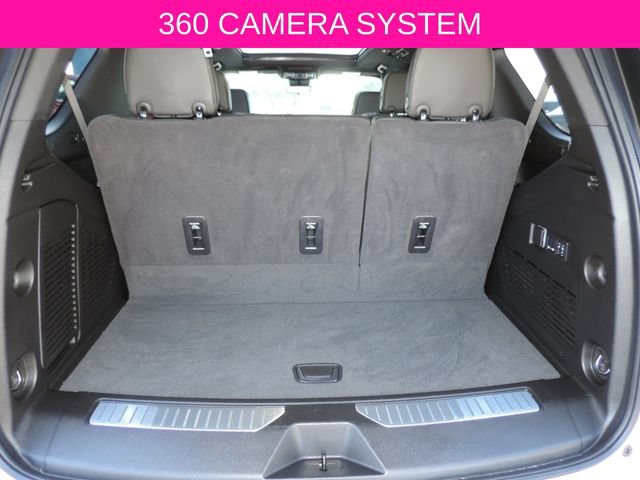 Used 2025 Chevrolet Tahoe High Country AWD/4WD image 15