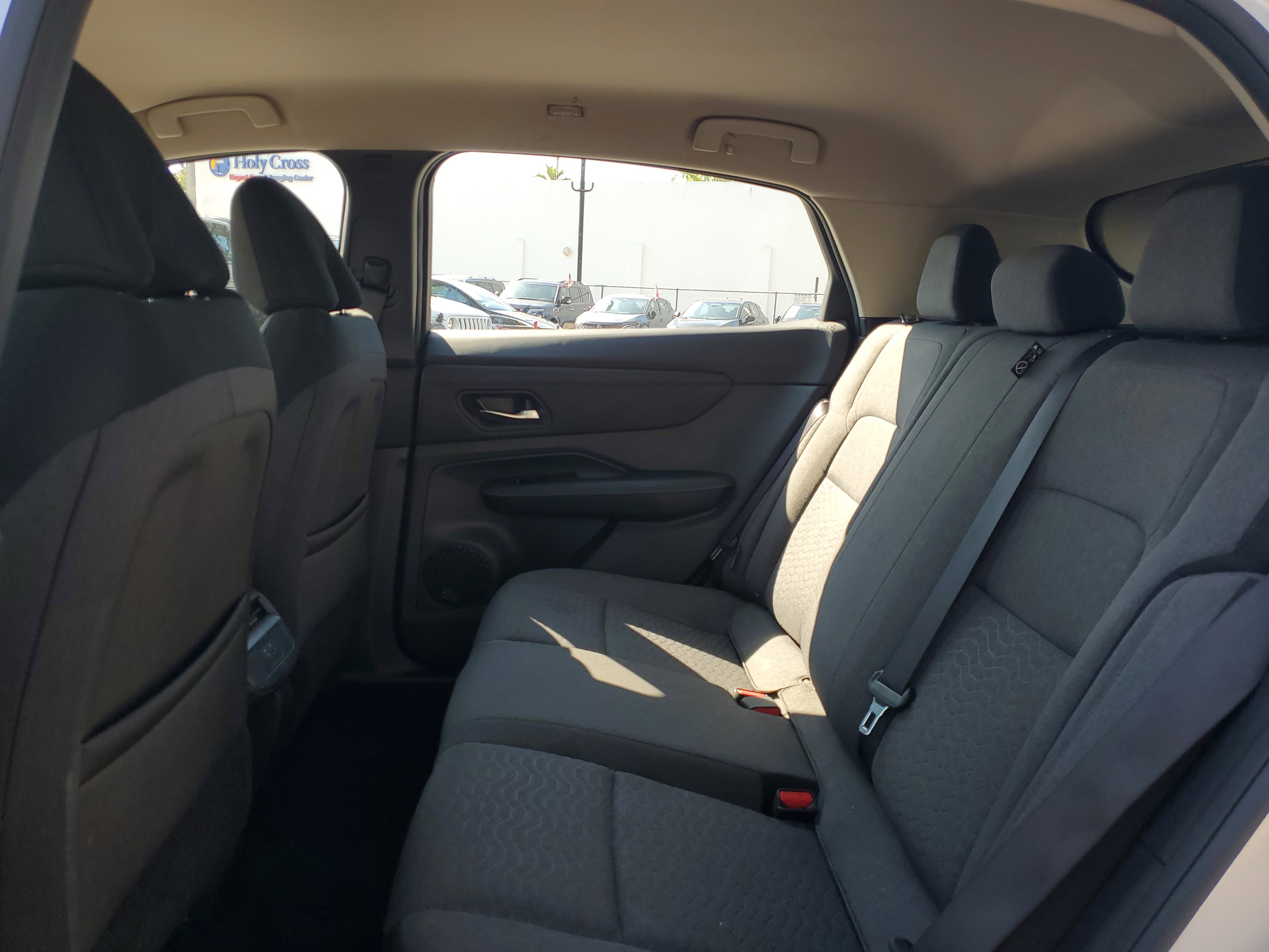 Certified 2023 Nissan Ariya FWD image 12