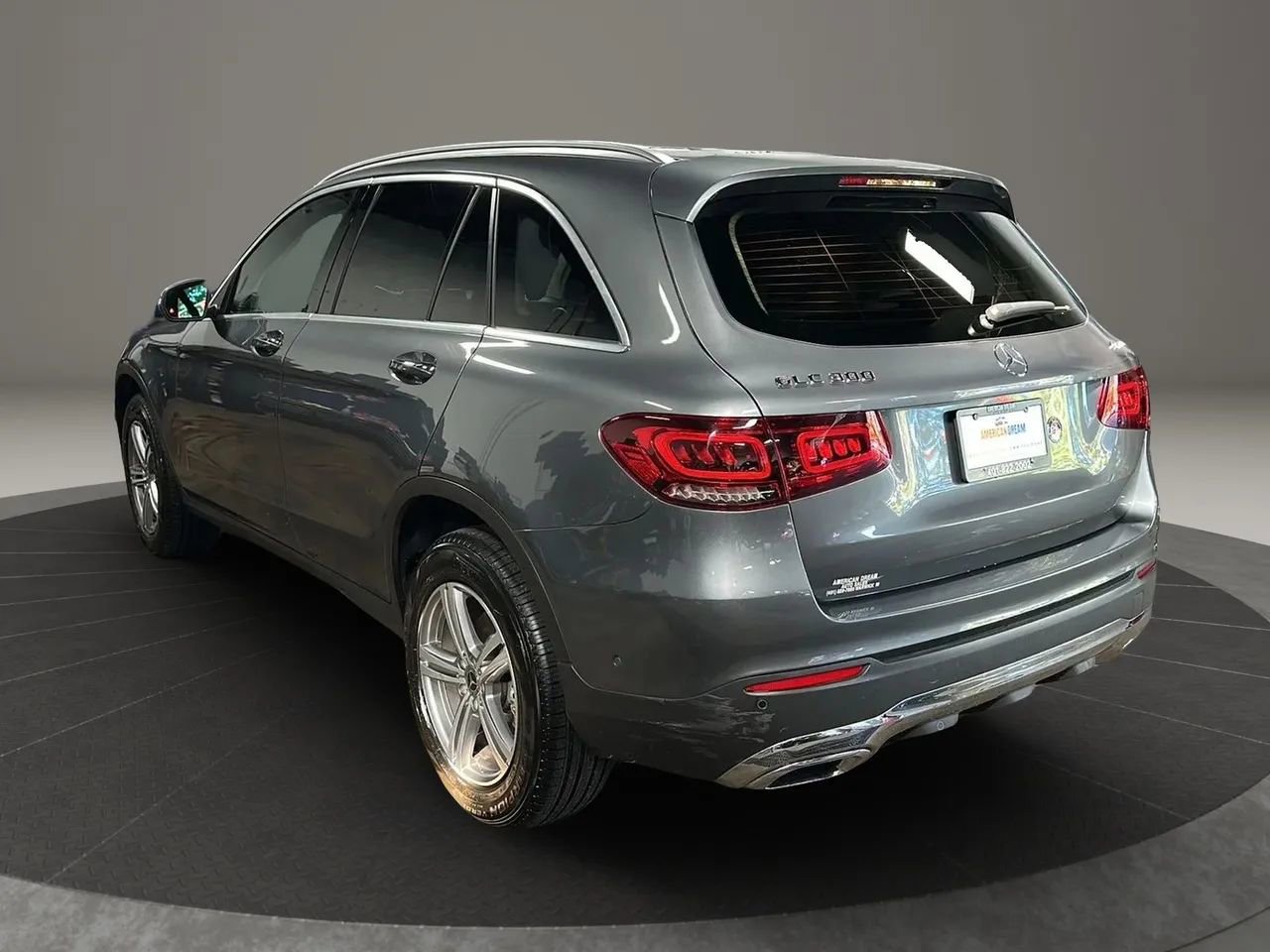 Used 2022 Mercedes-Benz GLC 300 GLC 300 4MATIC Sport Utility 4 image 3