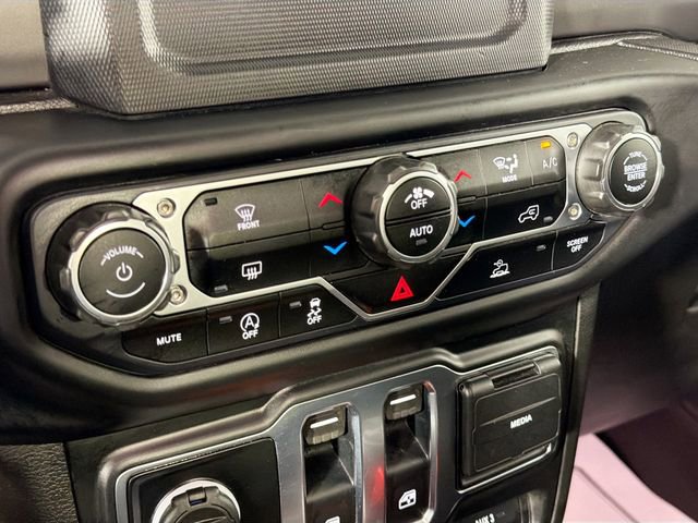 Used 2021 Jeep Wrangler Willys image 15
