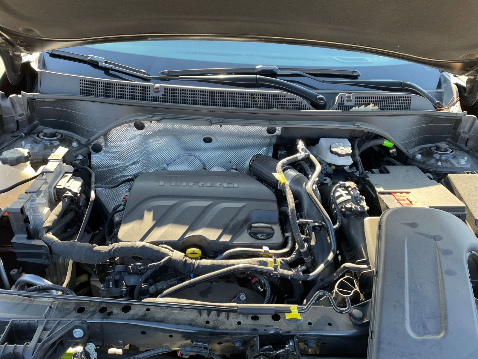 Used 2025 Buick Envista Sport Touring image 31