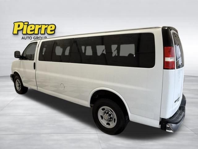 Used 2015 Chevrolet Express 3500 LT w/ LT Preferred Equipment Group image 2