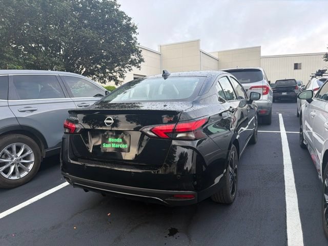 Used 2024 Nissan Versa SR FWD image 10