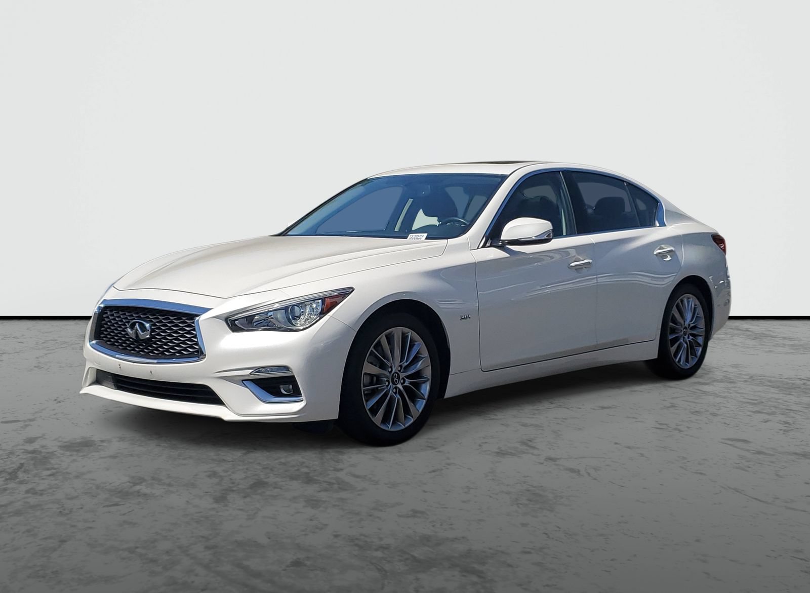 Used 2020 INFINITI Q50 Luxe RWD image 2