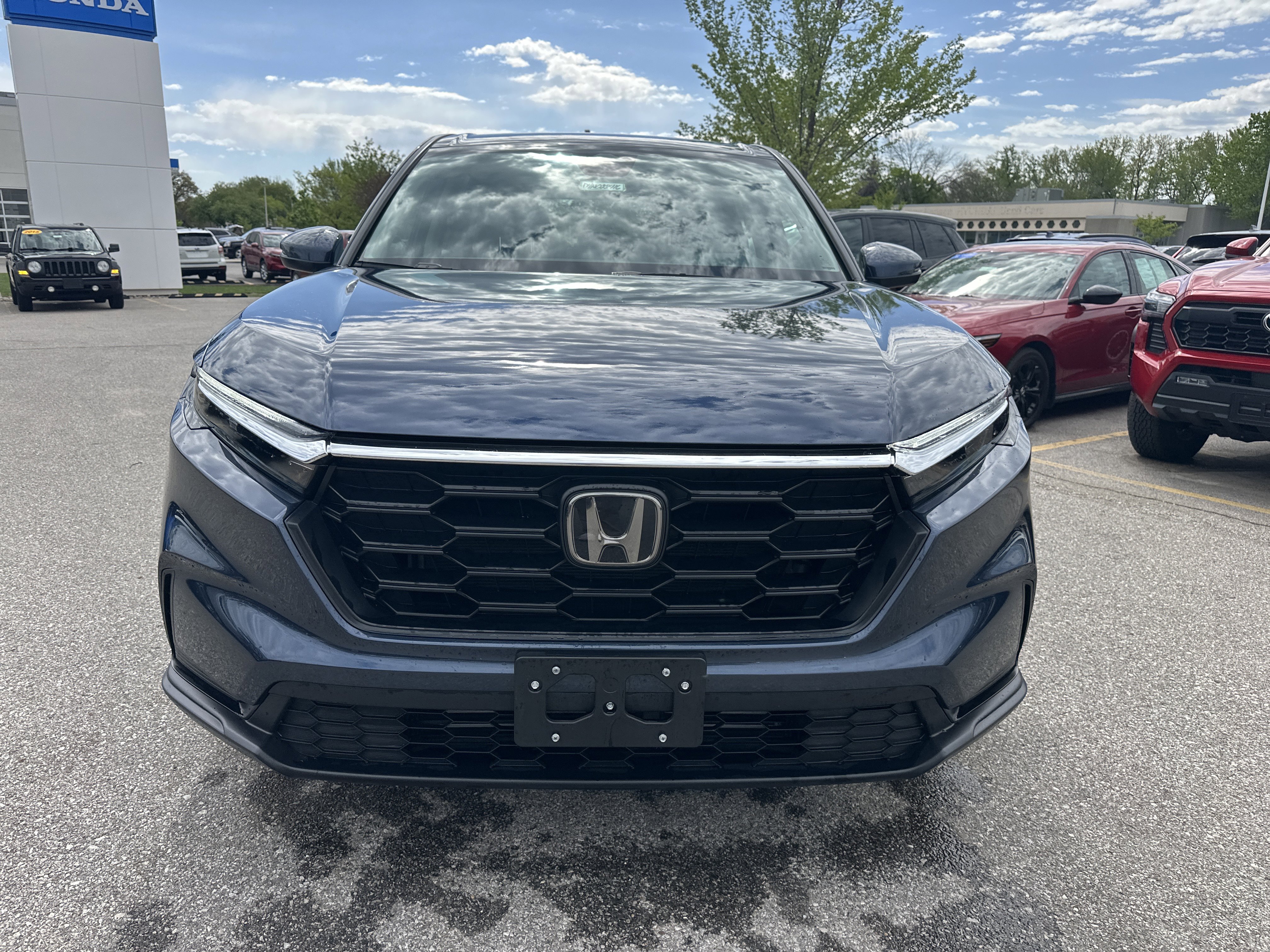 Certified 2023 Honda CR-V LX image 8