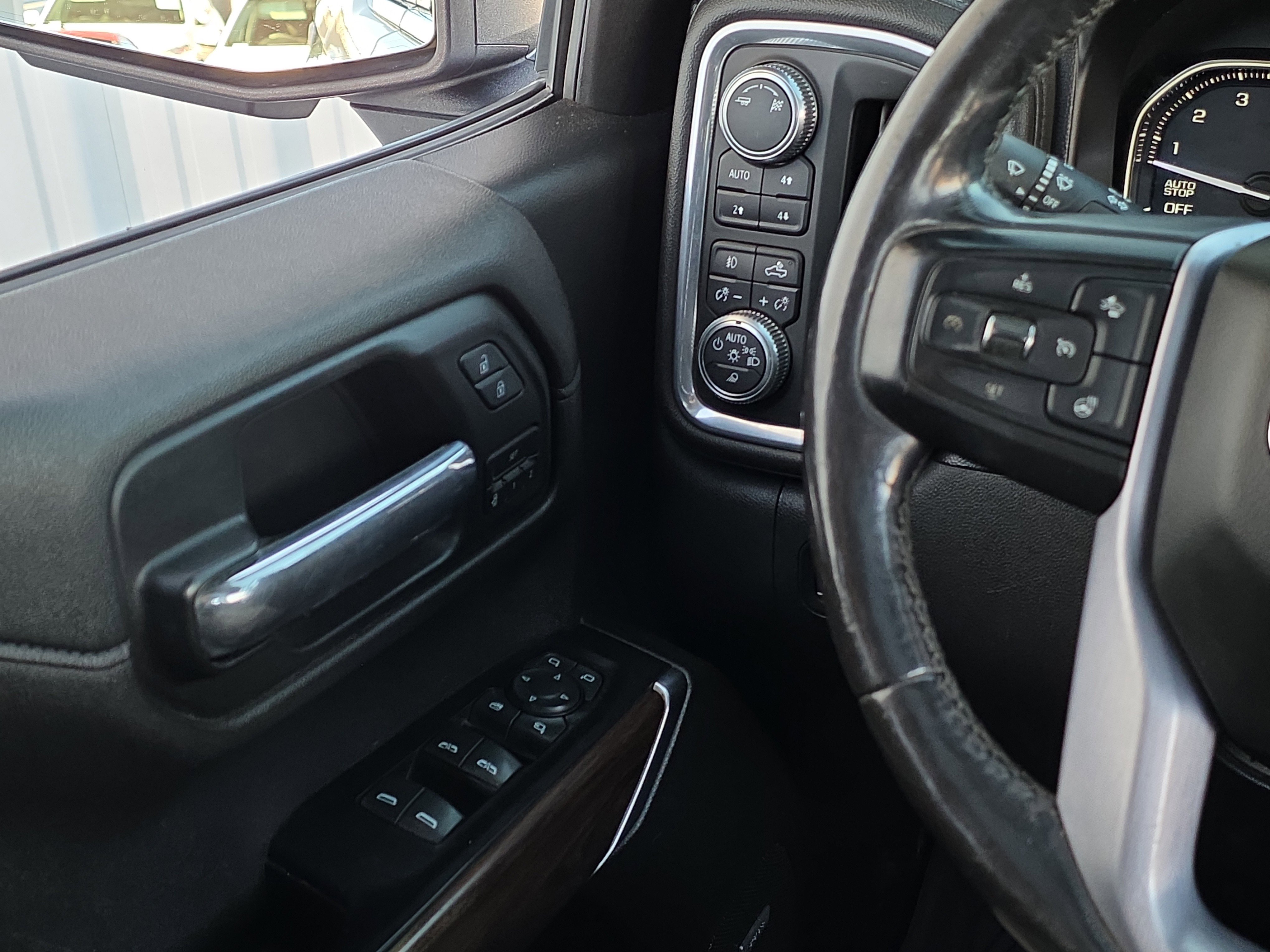 Used 2019 GMC Sierra 1500 SLT w/ SLT Premium Plus Package image 29