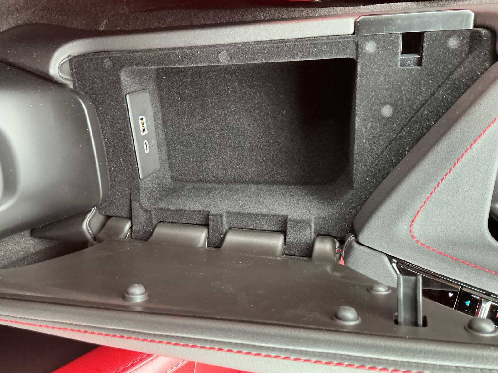 Used 2024 Chevrolet Corvette Stingray Coupe w/ 1LT image 20