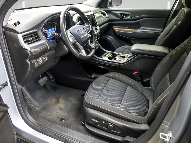 Used 2023 GMC Acadia SLE w/ Driver Convenience Package image 9