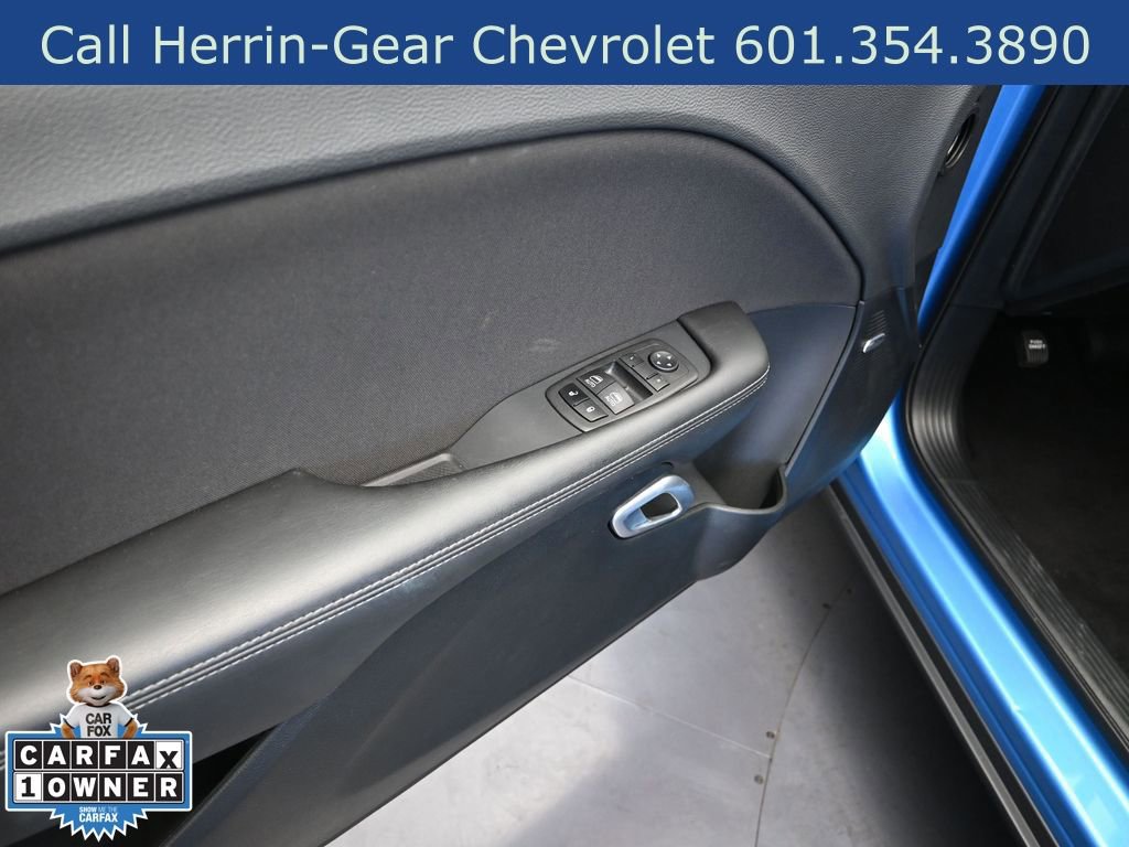 Used 2023 Dodge Challenger SXT w/ Blacktop Package RWD image 11