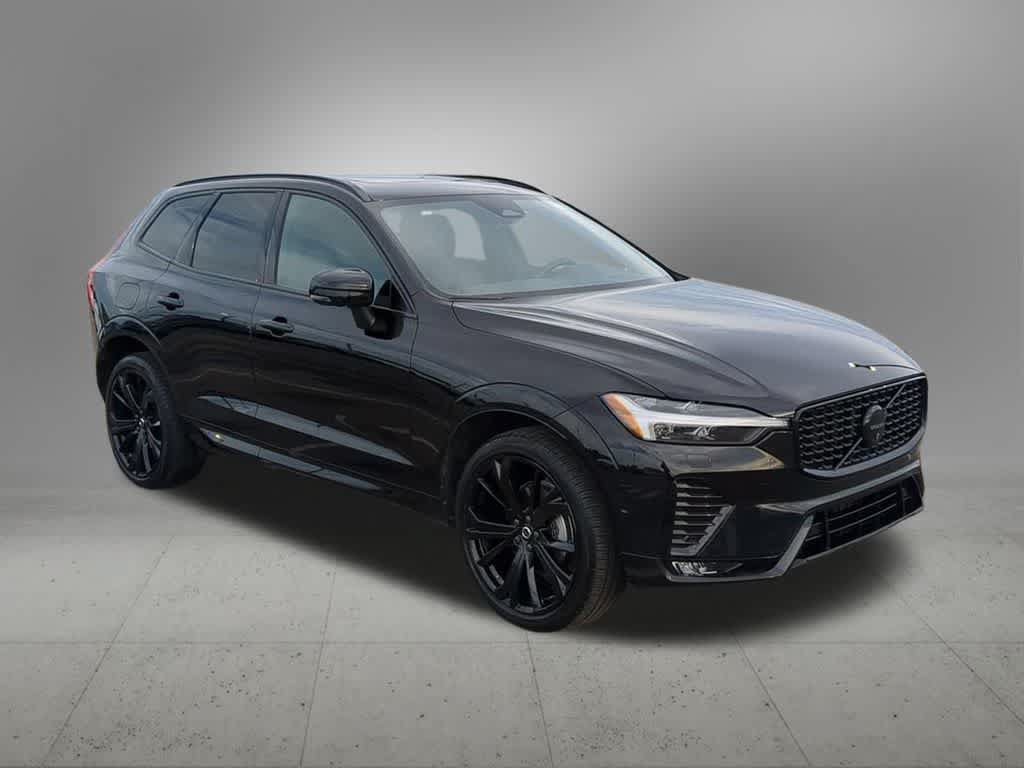 Used 2025 Volvo XC60 B5 Ultra w/ Protection Package Premier AWD/4WD image 8