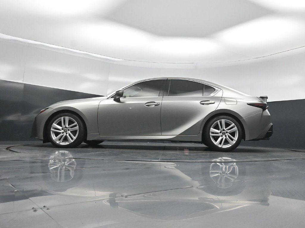 Used 2021 Lexus IS 300 w/ Accessory Package RWD image 44