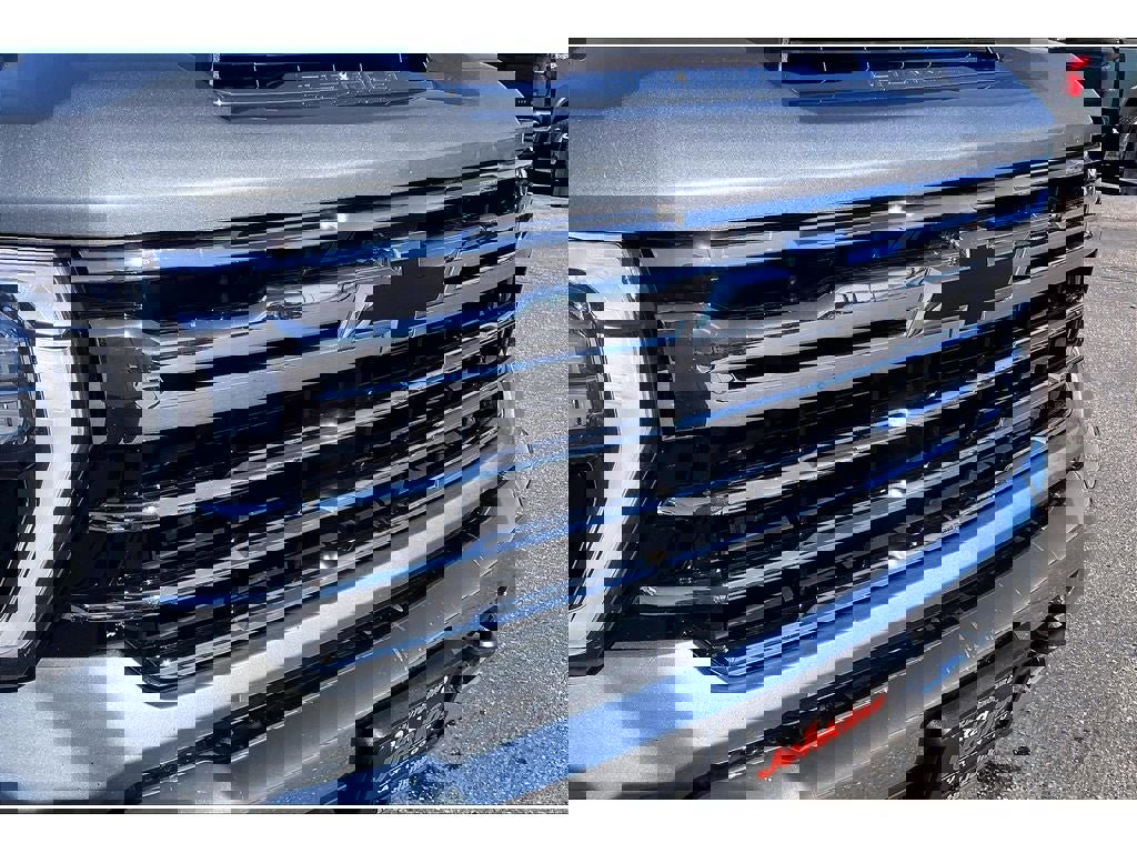 Used 2024 Chevrolet Silverado 3500 LTZ image 31