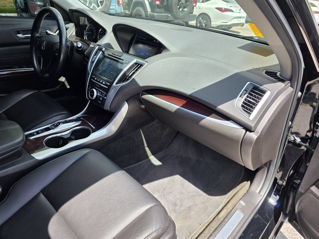Used 2016 Acura TLX V6 FWD image 9