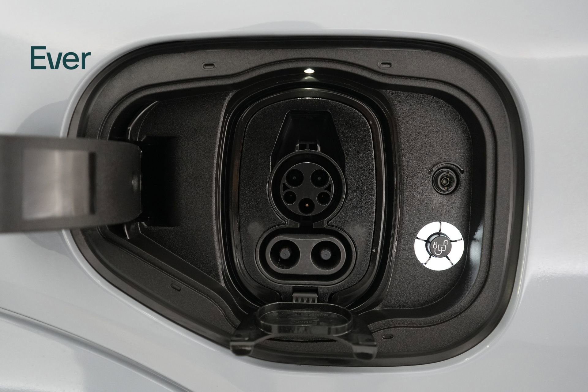 Used 2025 Ford Mustang Mach-E GT image 10