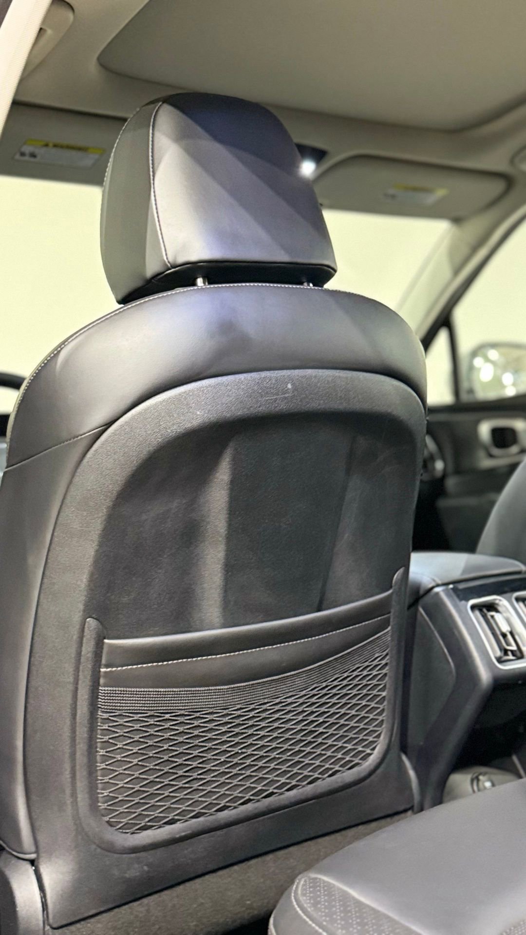 Used 2024 Kia Sorento S w/ Panoramic Sunroof Package image 62