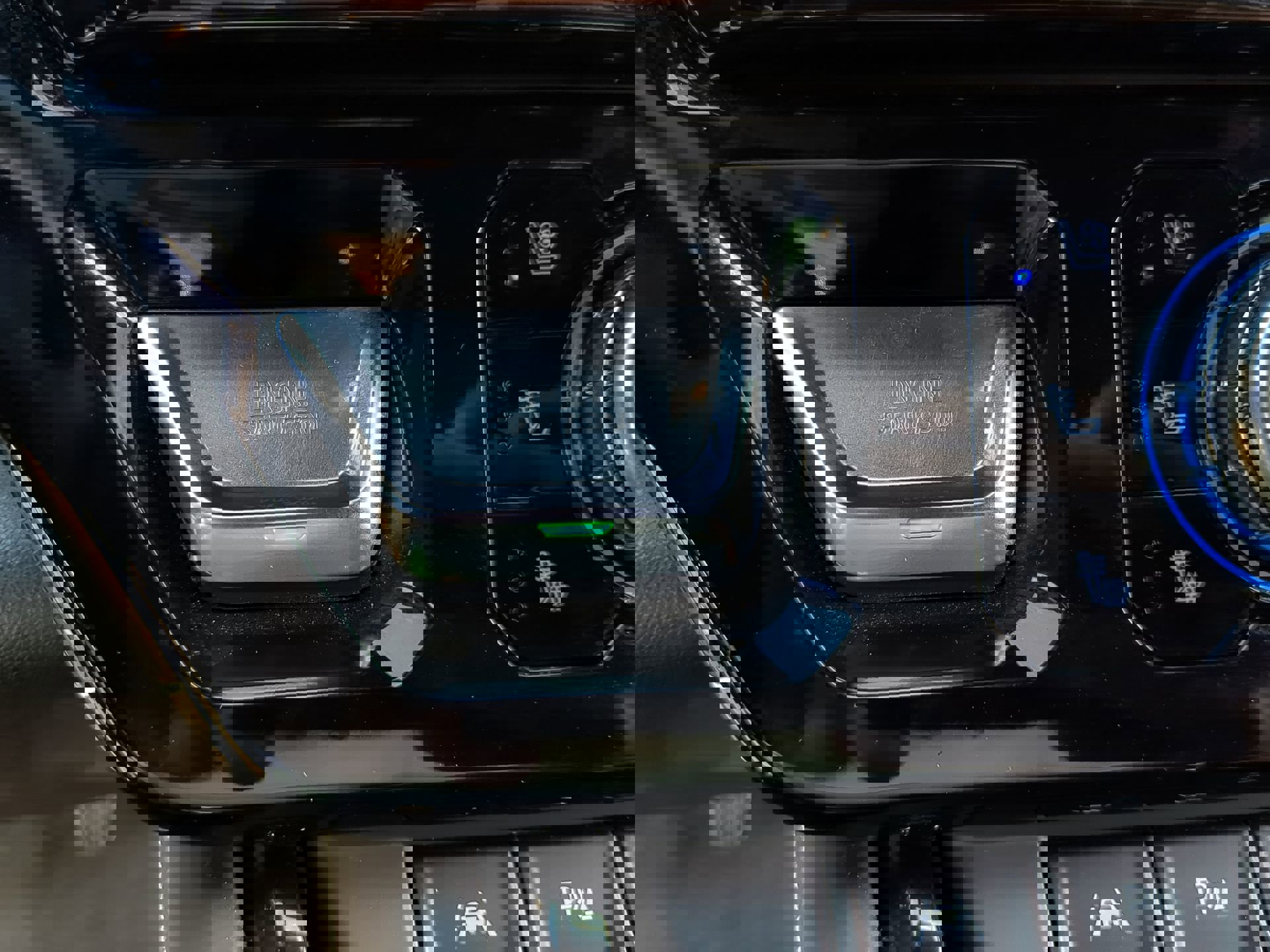 Used 2024 GMC Sierra 1500 AT4X w/ AT4X AEV Edition image 35