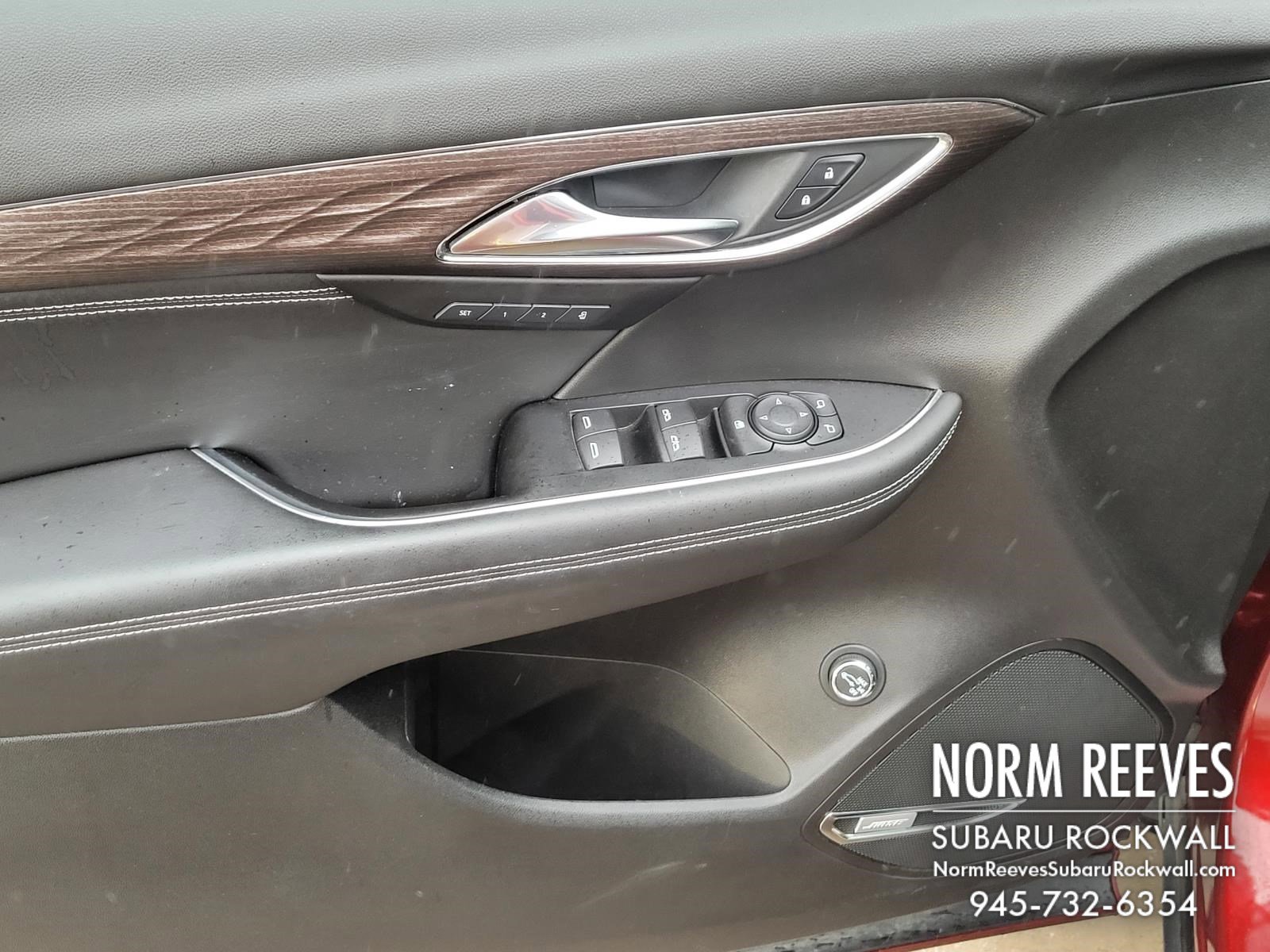 Used 2022 Buick Envision Avenir w/ Technology Package II image 4