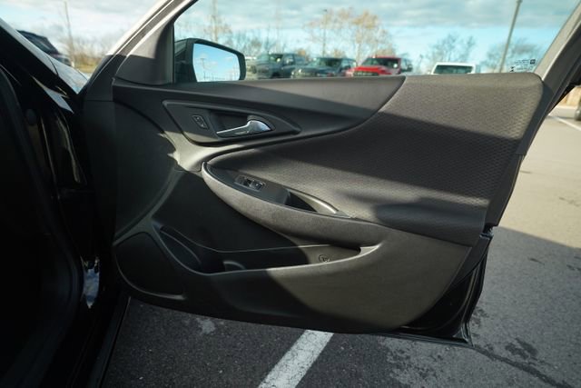 Used 2023 Chevrolet Malibu LT image 21